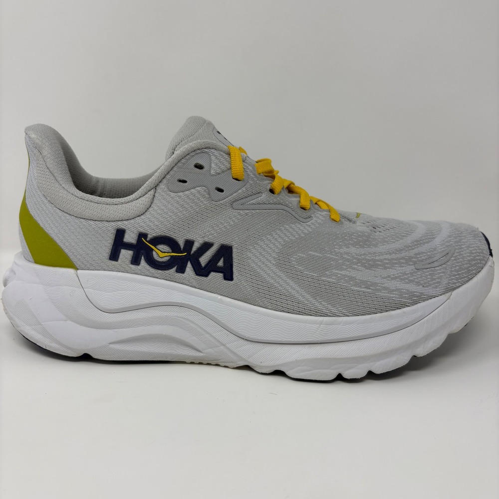 Hoka Arahi 8 Mens Size 9.5 2E Wide Grey White Athletic Running Shoes Sneakers